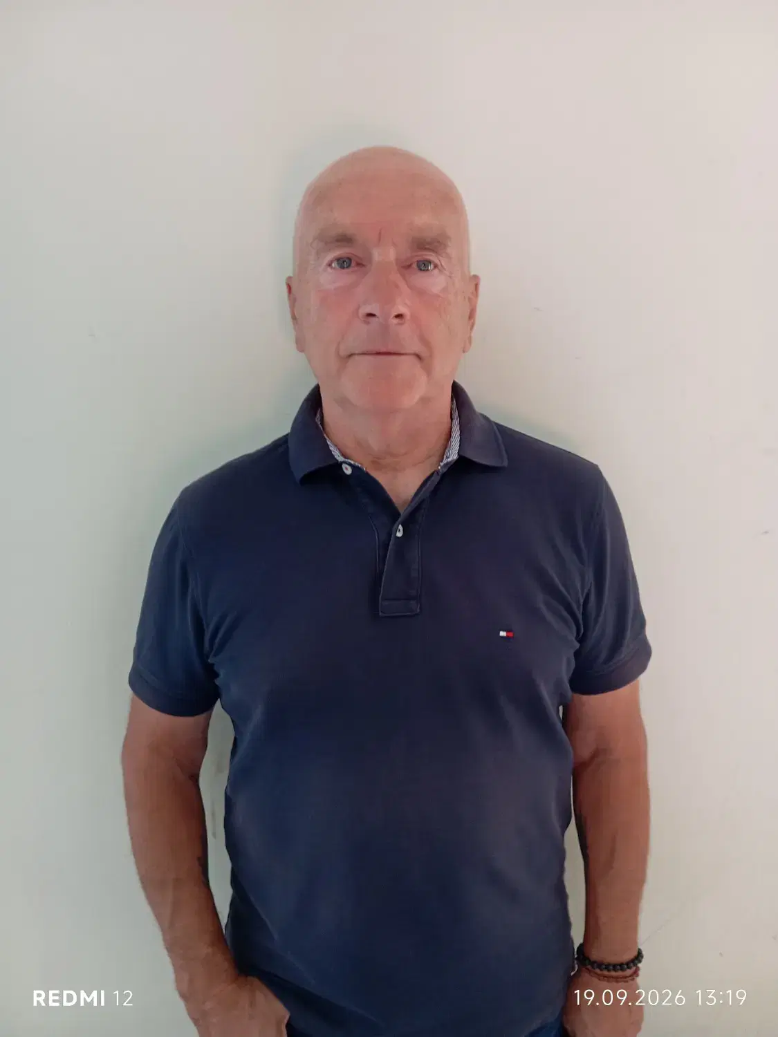 Oskar Mario D. – Rentner in Zürich, bietet Administration allgemein und Übersetzungen an | RentARentner